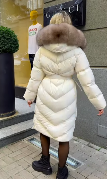 Christina | Elegant casual jacka med fuskpälskrage